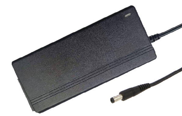 POSC15400D-C14 Stolní adaptér AC/DC 15V/4A/60W, Zástrčka DC - 5,5x2,1mm