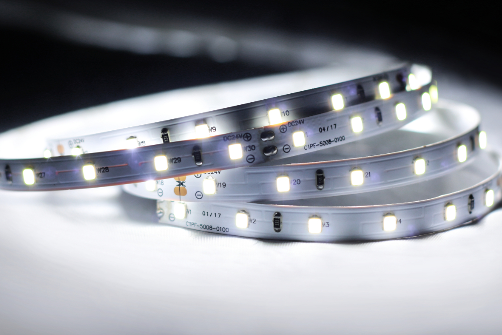 MW Lighting HQS-6W-60LED-W-12V-5m