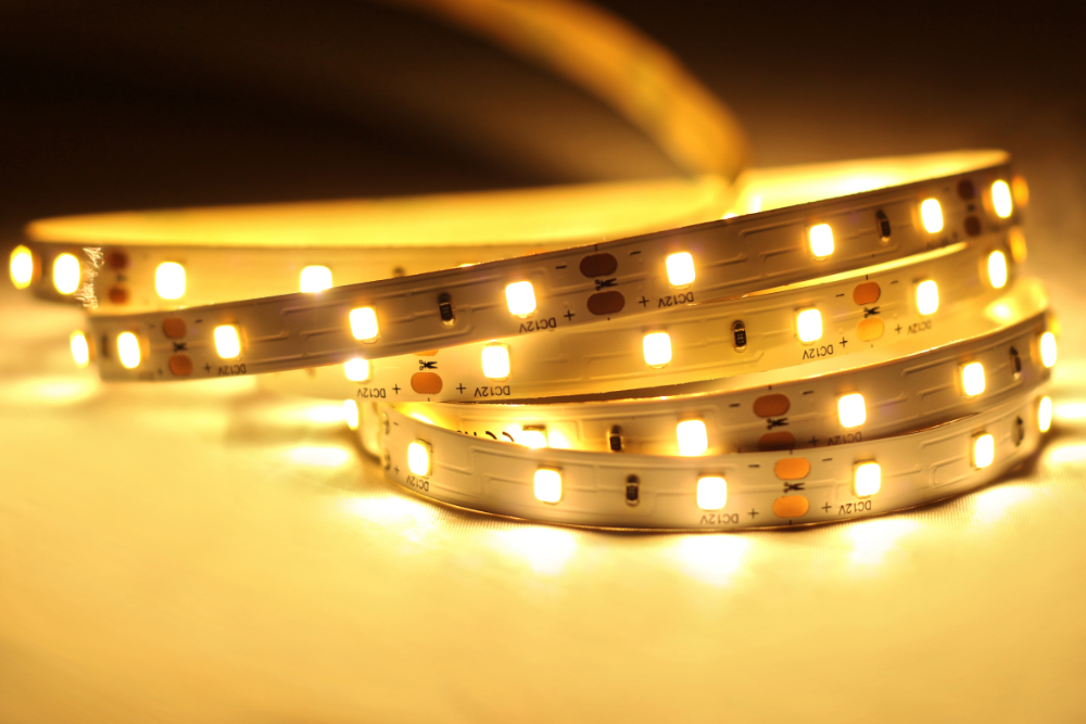 MW Lighting HQS-6W-60LED-WW-WP-24V-5m